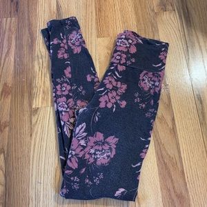 *LAST CHANCE* ⚡️floral leggings
